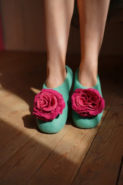 Green with Pink Flower