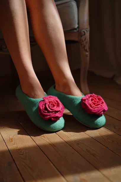 Green with Pink Flower