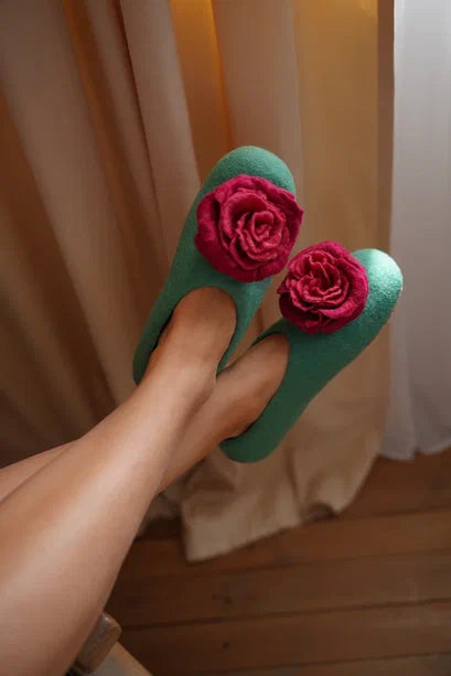 Green with Pink Flower
