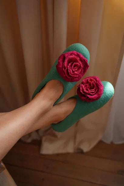 Green with Pink Flower