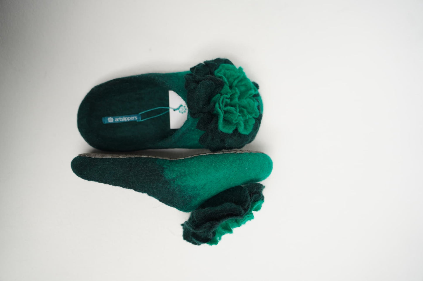 Green with flower