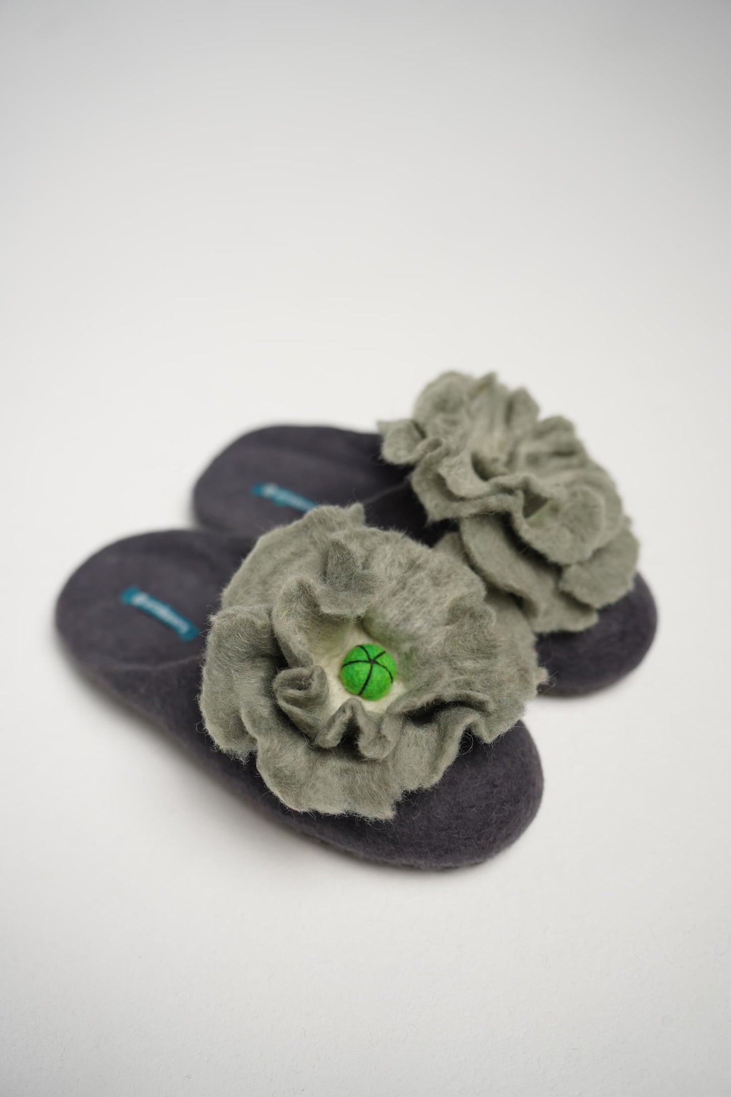 Gray with Khaki flower