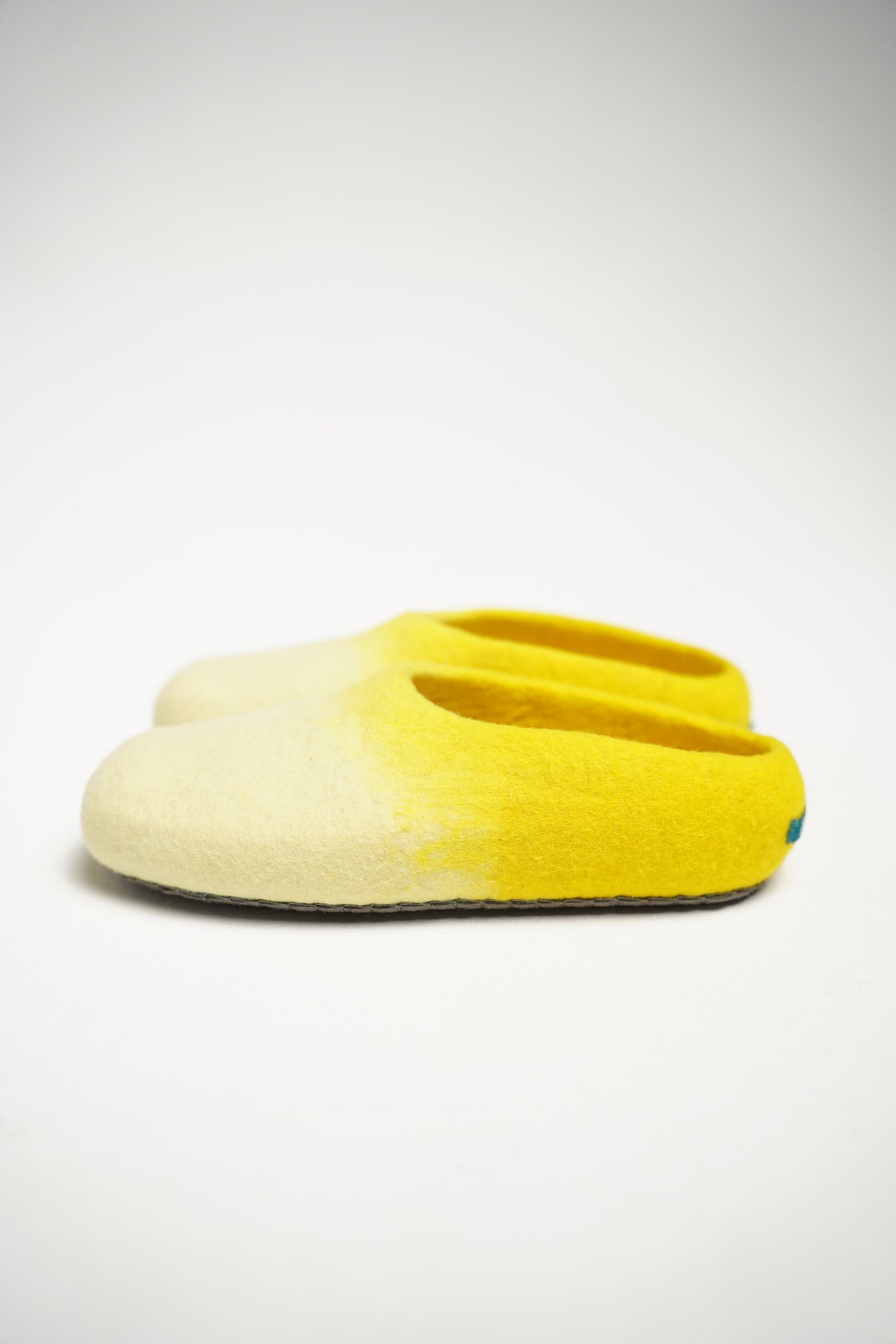 White Yellow Dual Tone