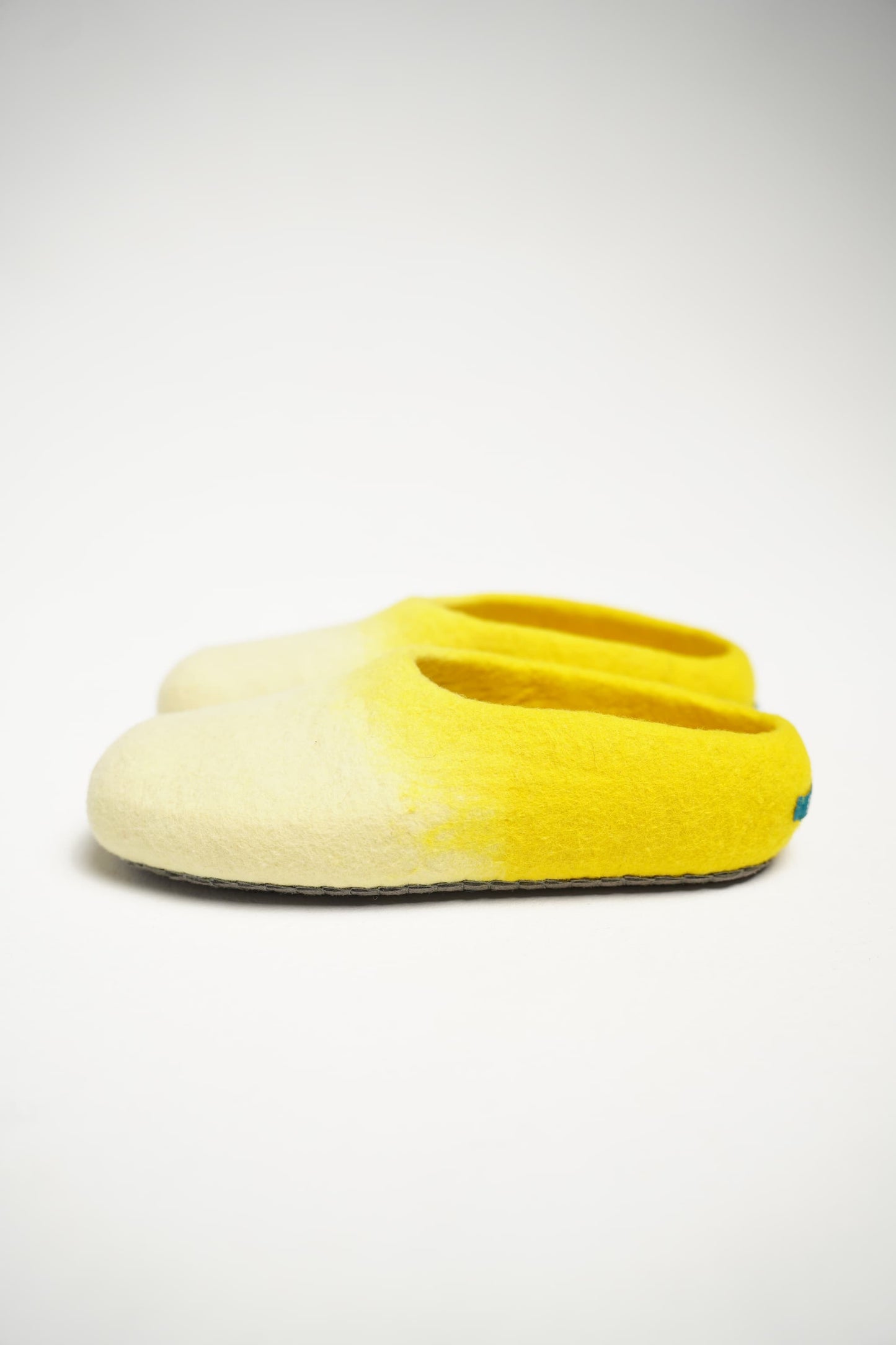 White Yellow Dual Tone