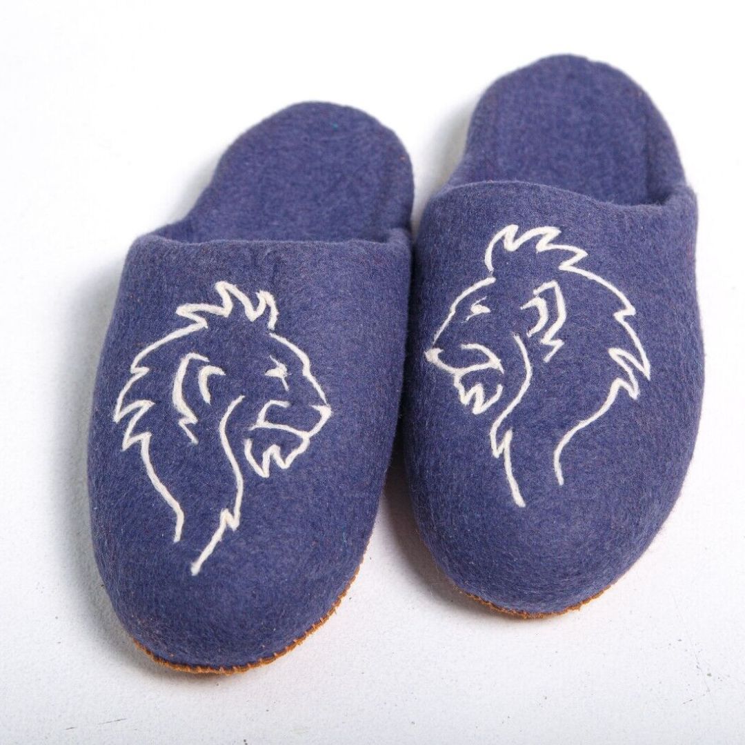 Gray Lion
