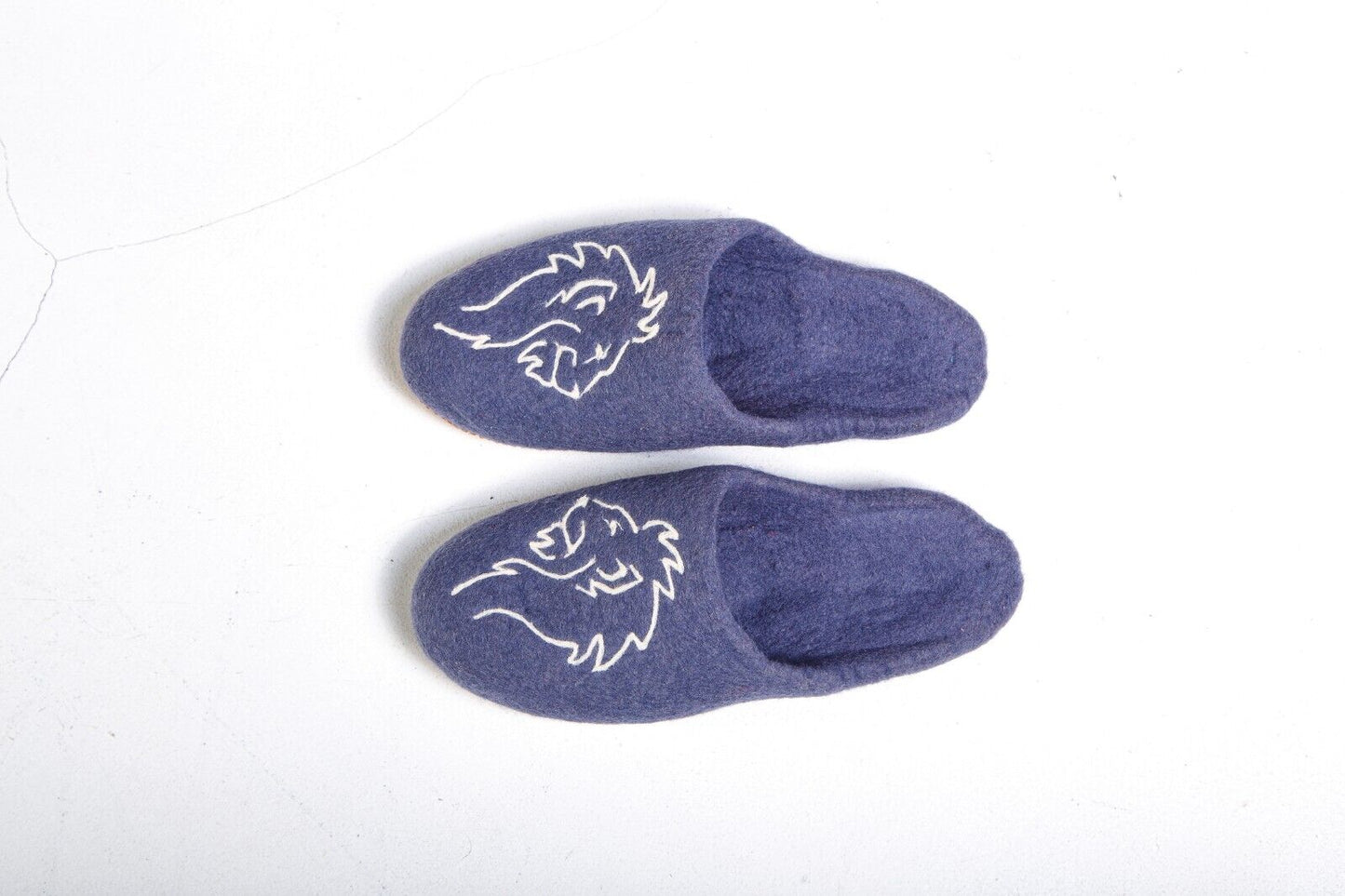 Gray Lion