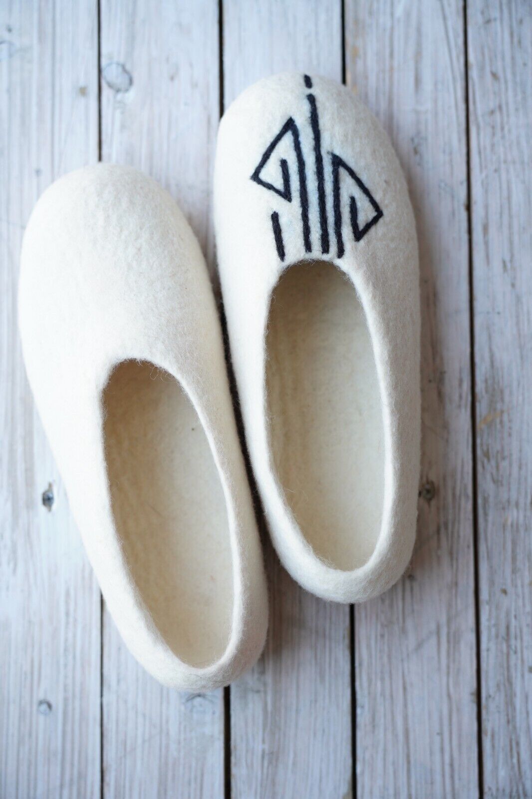 Ikat White